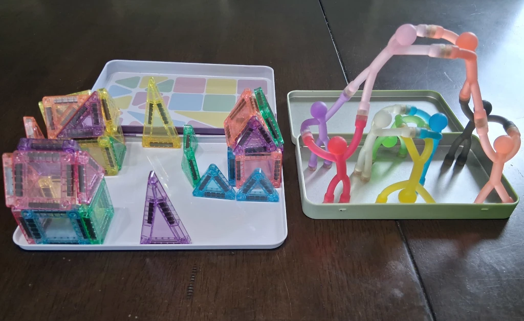 Magnetic tiles and magnetic people